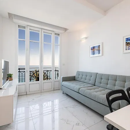 Daire Sea View - 2 Bdr Promenade Des Nice