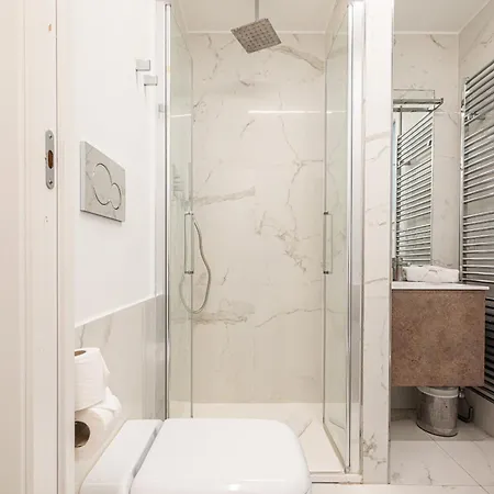 Daire Sea View - 2 Bdr Promenade Des Nice